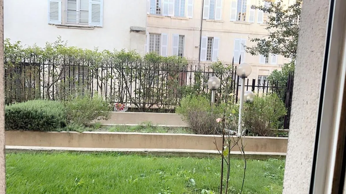 אביניון Joli Appartement Au Coeur De La Ville דירה